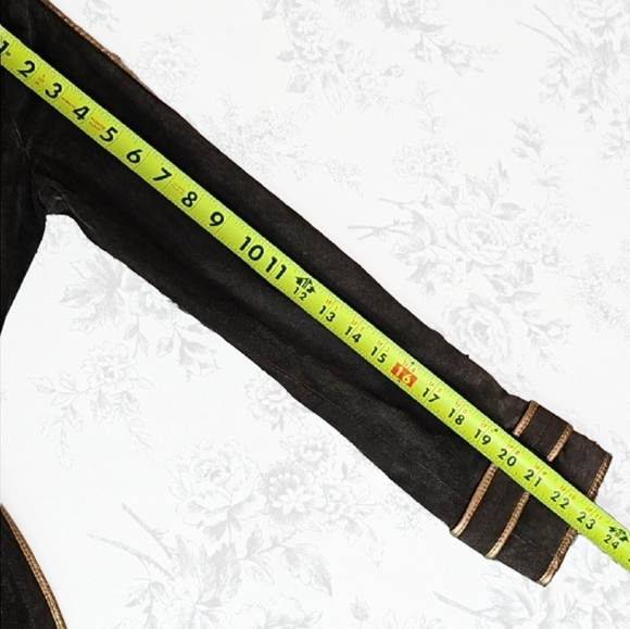 #002 NWOT Marciano French Women's Espresso Leather Button-Front Jacket | Small P - Picture 8 of 10